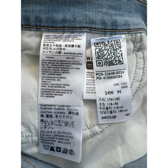 Levi's Women's Classic Boot Cut Jeans Blue Size 24W Denim Light Medium Wash - Picture 9 of 9